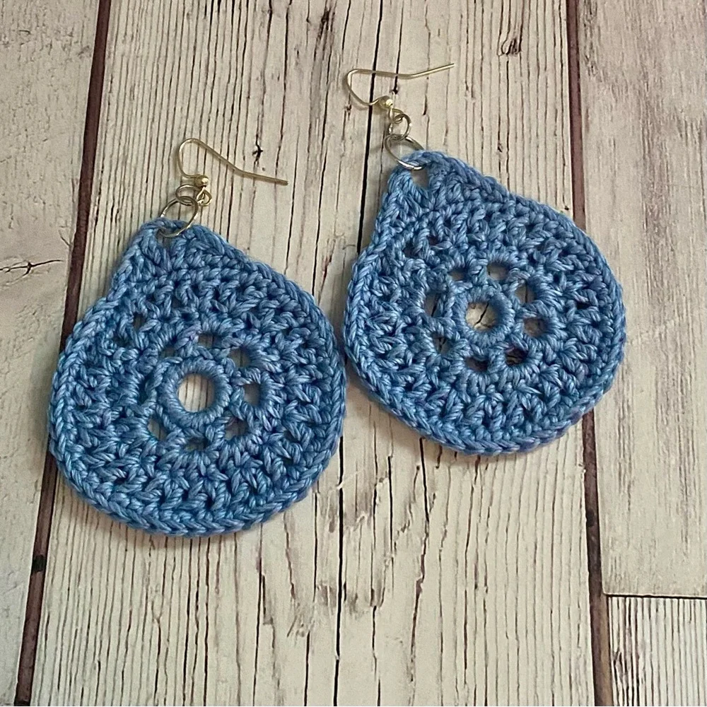 Handmade Boho Circle Earrings - Picture 3 of 4